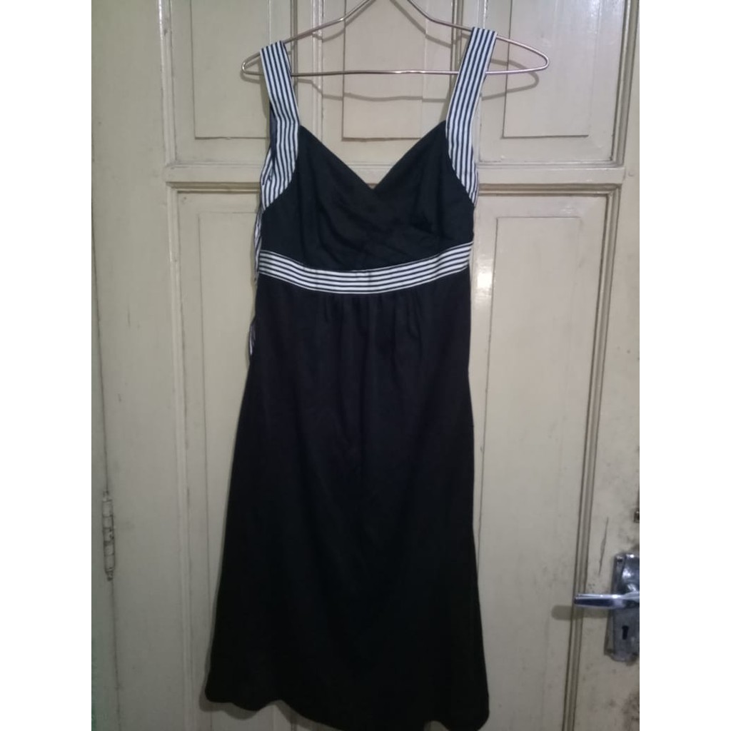 Baju bekas / preloved / mini dress wanita / dress pesta