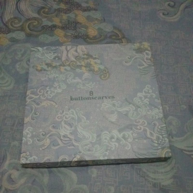 buttonscarves the wave lagoon preloved