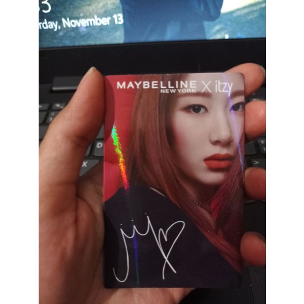 wts pc itzy x maybellin member chaeryeong