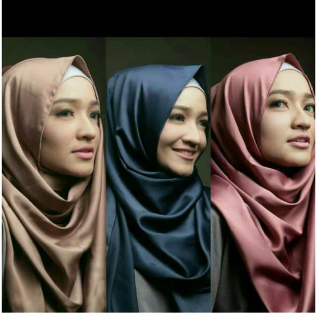 Pashmina Satin Silk Premium / Kerudung Sateen Premium  Silk