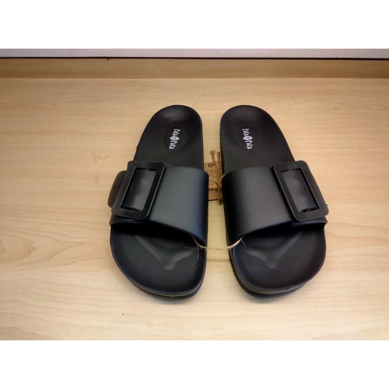 Sandal Karet Wanita Bata Original Hitam