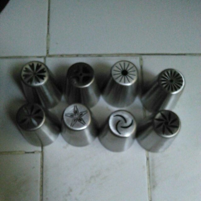 Peralatan Baking: 8 Pcs Spuit Piping Bentuk Bunga Tulip Rusia Untuk Membuat Dekorasi Kue/cupcake