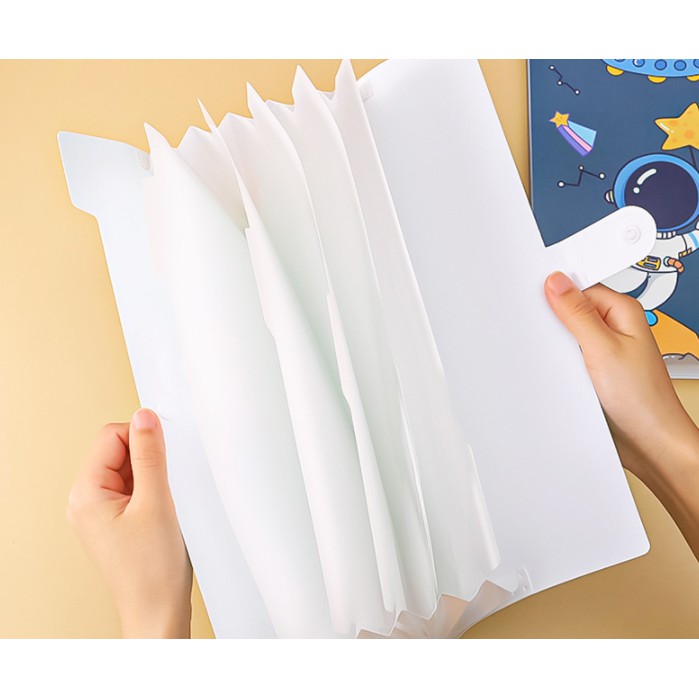 Map Folder Organizer Gambar Luar Angkasa Austronaut 6 Sekat / Map Folder A4 Motif Astronot Imut / Map Plastik 6 Sekat