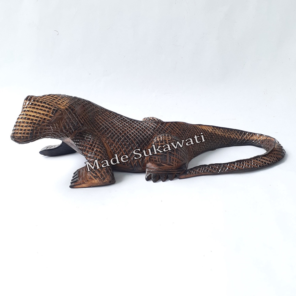 Kerajinan Patung kayu komodo hiasan ukiran biawak handmade bali