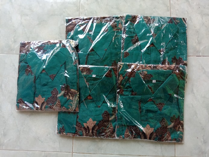 Baju Kemeja Batik Cowok Pria Lengan Panjang Seragam Jumbo Terbaru 2021