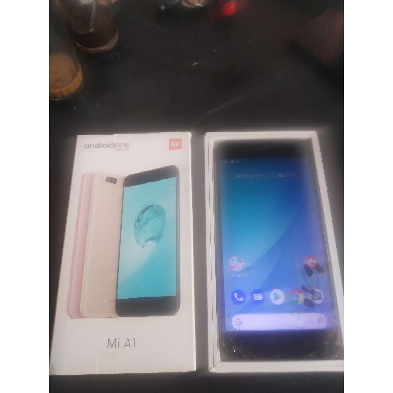 Xiaomi Mi A1 minus