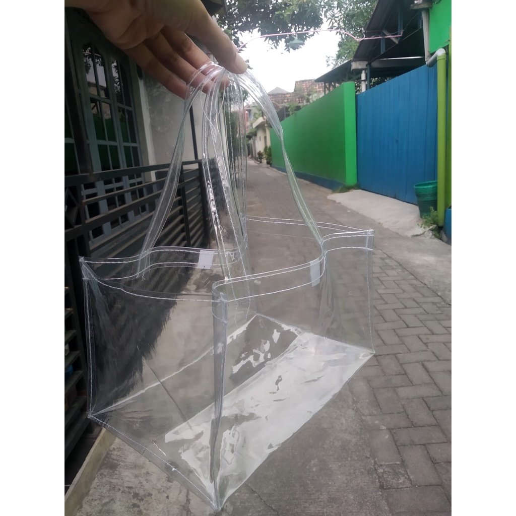 

35x25x15 Beli Satuan Boleh Banget! Tas Wisuda Murah! Tas Kado Murah! Tas Kado kekinian!