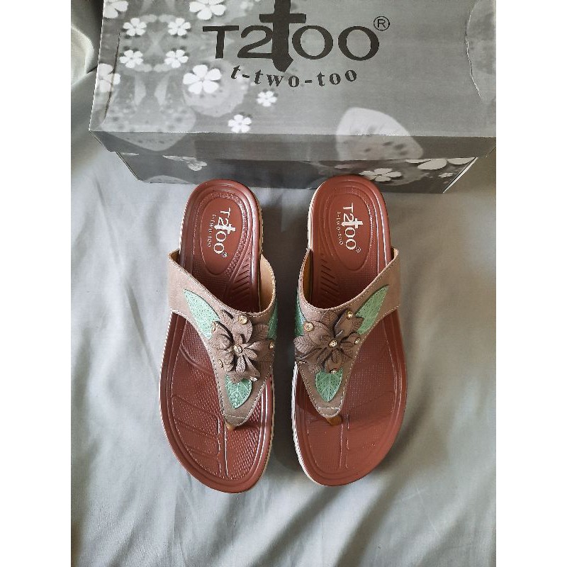sandal T2too