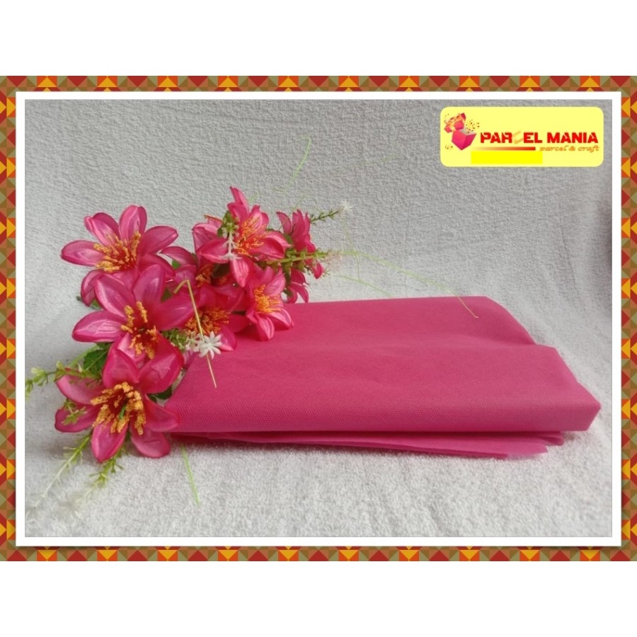 

Kain Spunbond 100x160 cm Warna Pink Muda TERMURAH