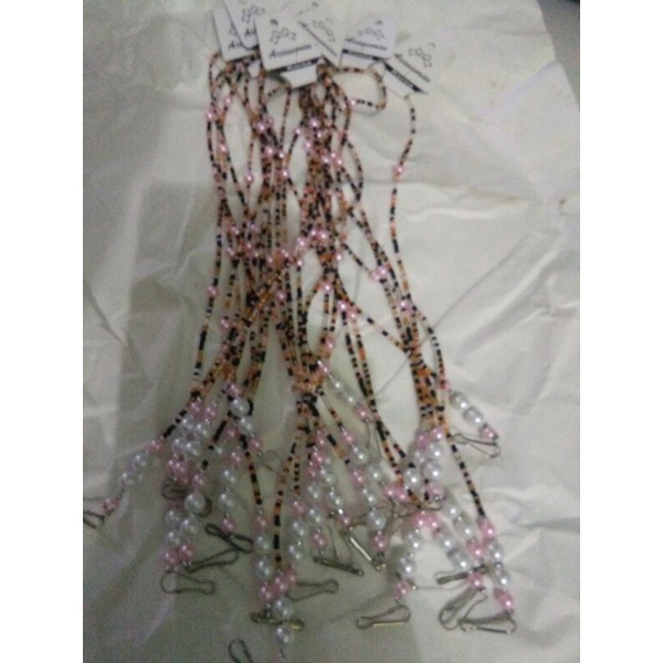 kalung masker tali masker mutiara