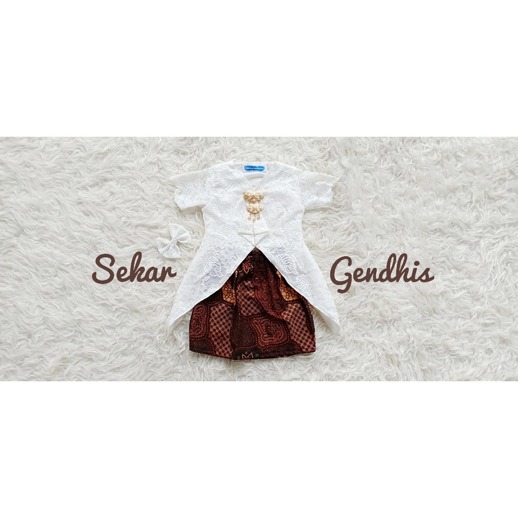 BAJUNIK SEKAR GENDIS WARNA PUTIH (TANPA BROS)/ KEBAYA MODERN ANAK/ BAJU KEBAYA ANAK/ BAJU BROKAT/ BA