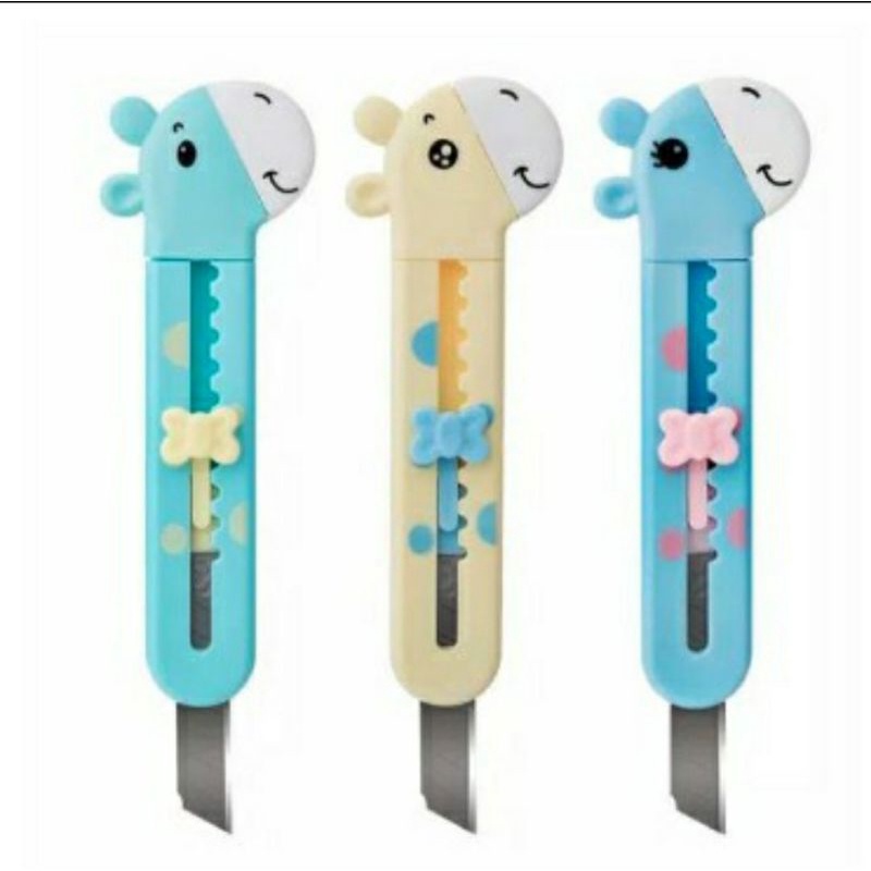 

DELI Mini Cutter Girrafe / Cutter Kecil Jerapah Lucu Murah 2022