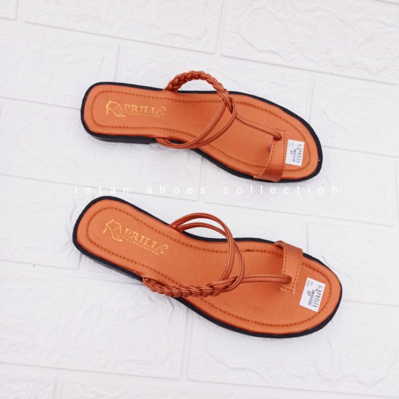 Sandal anyam LS-001/sendal kepang/sandal slip on/sandal teplek/sandal jepit wanita/sandal terbaru