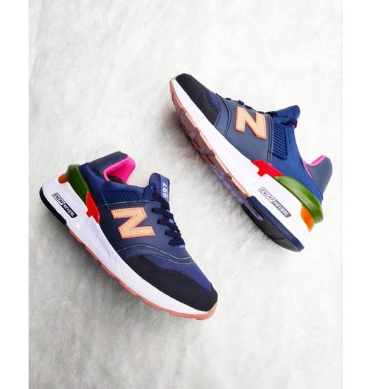 Sepatu nb 997 M66G