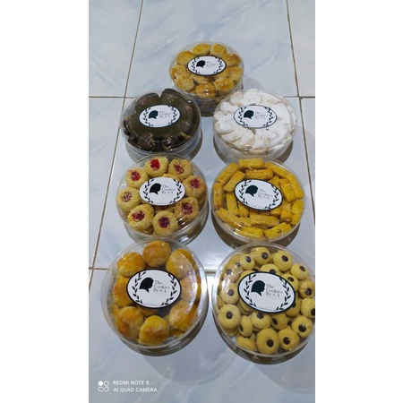 

(4 TOPLES) PAKET COOKIES ISI 4 BEBAS PILIH