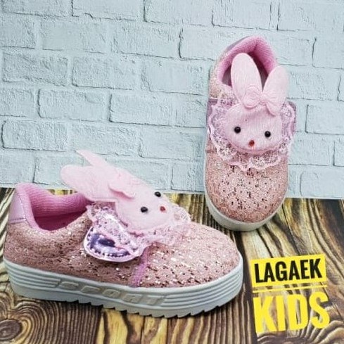 Sepatu Anak Perempuan Usia 2 - 3 Tahun Kondisi Reject Motif Glitter Minus Sedikit [SEPATU REJECT]