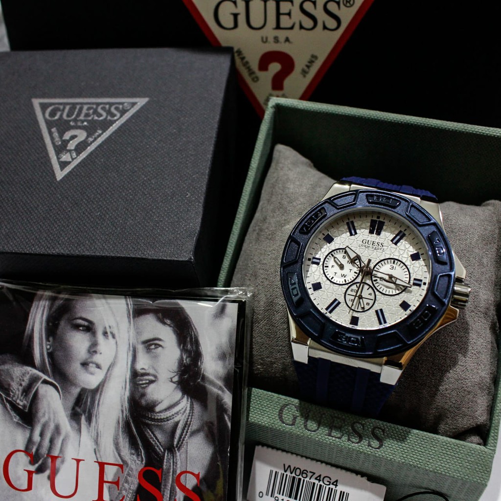 JAM TANGAN PRIA GUESS W0674G4 RUBBER STRAP PLUS BOX ORIGINAL