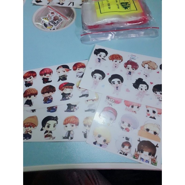 

Sticker/Stiker KPop Kartun_Chibi Cocok Untuk Jurnal, HP, Laptop dan Media Tempel Lainnya.