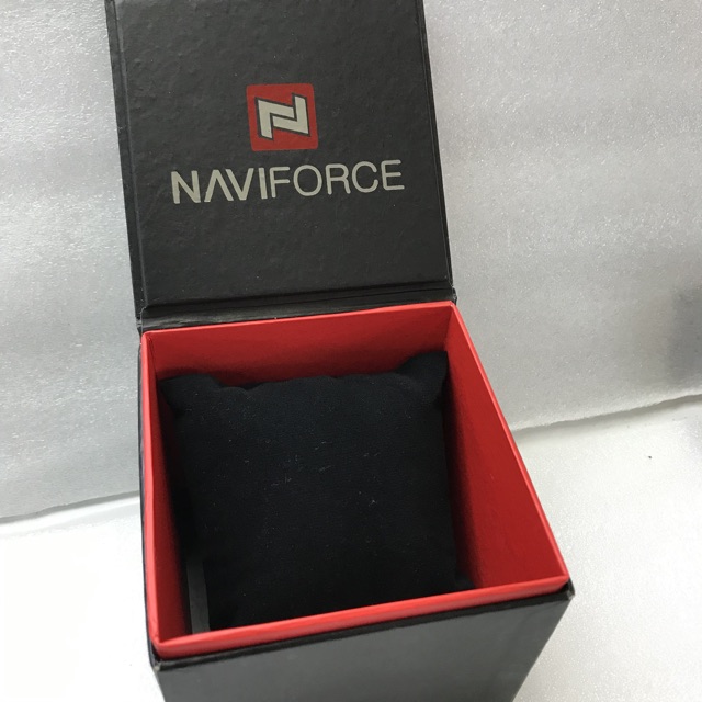 KOTAK/BOX JAM TANGAN NAVIFORCE BLACK RED