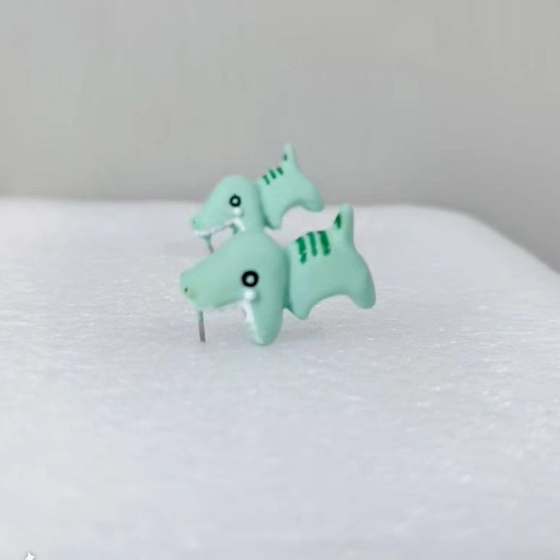 Anting Tusuk Motif Kartun Dinosaurus / Rubah / Badak Mini Lucu Untuk Wanita