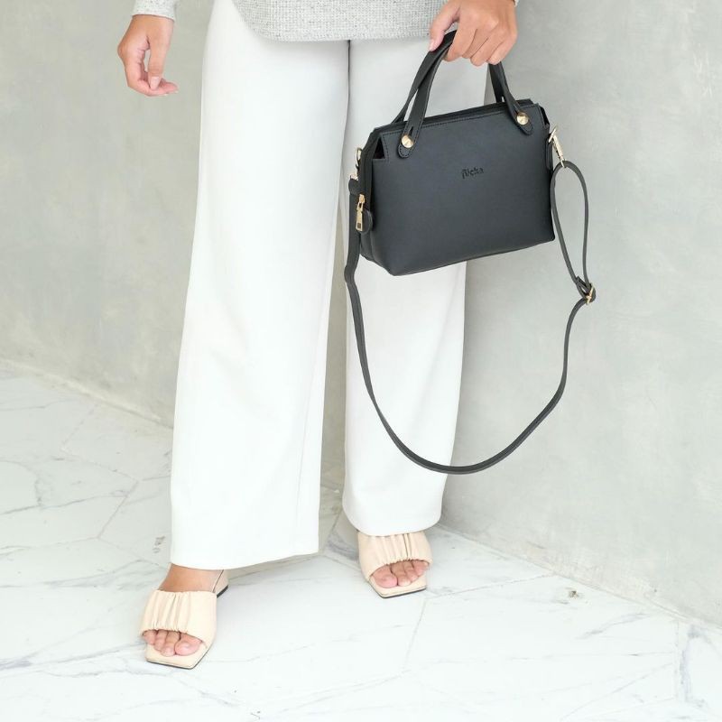 Flicka bag kode AF 135 black