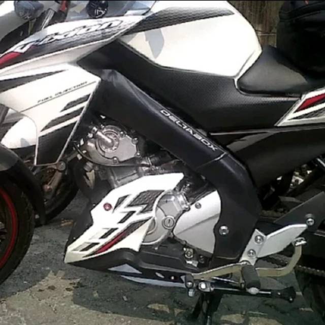 Tutup mesin Vixion new cover mesin Vixion new
