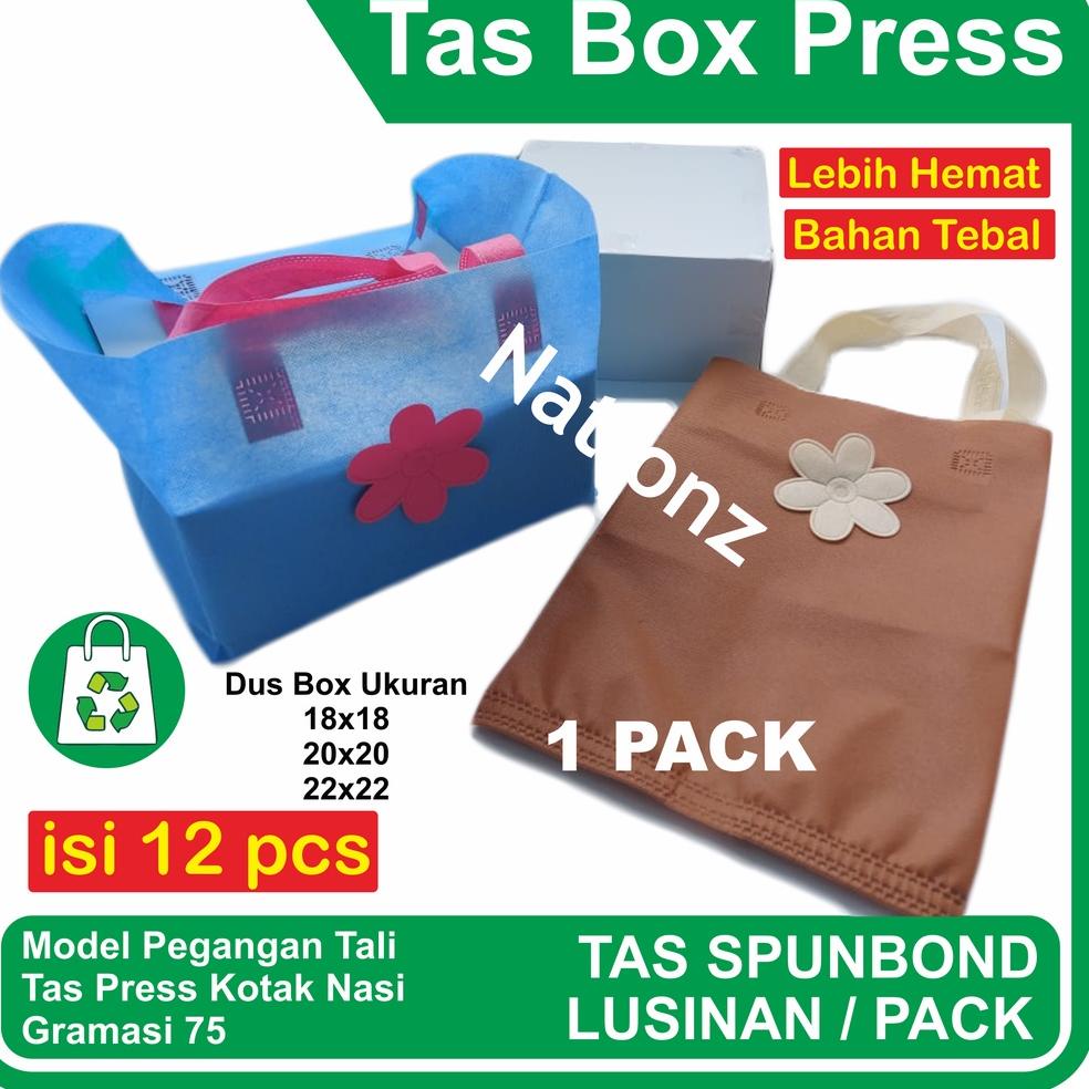 

Full Promo Ote30 1lusin (12 pcs) Tas box 22x22 20x20 18x18 kotak nasi spunbond press hajat pengajian murah ..,,.,,.,