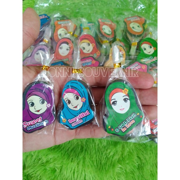 SOUVERNIR PIN JILBAB SOUVERNIR PERNIKAHAN/SOUVENIR ULANG TAHUN/SOUVENIR KHITANAN