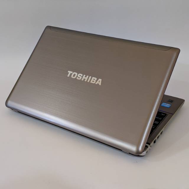 Laptop Gaming Toshiba Satelite p850 - core i7 8cpu - ram 8gb - Dual Vga Nvidia GeForce 2gb