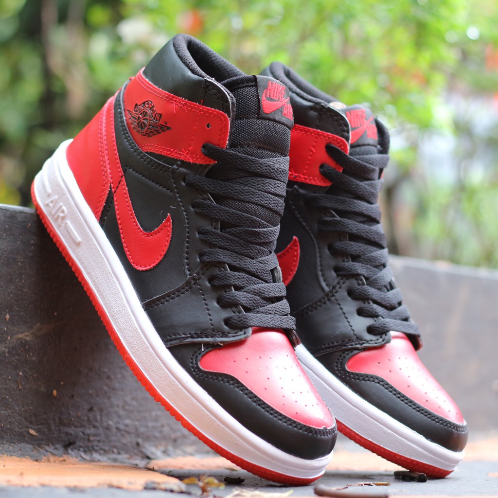 sepatu nike air jordan 1