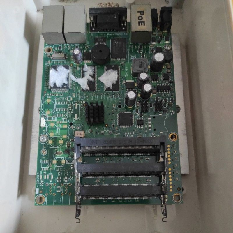 mikrotik rb433 + box