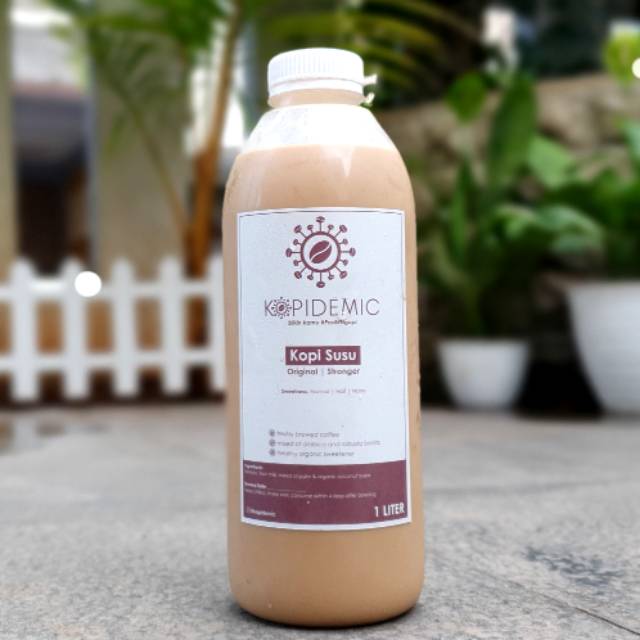 

Kopi Susu dengan Gula Kelapa Organik