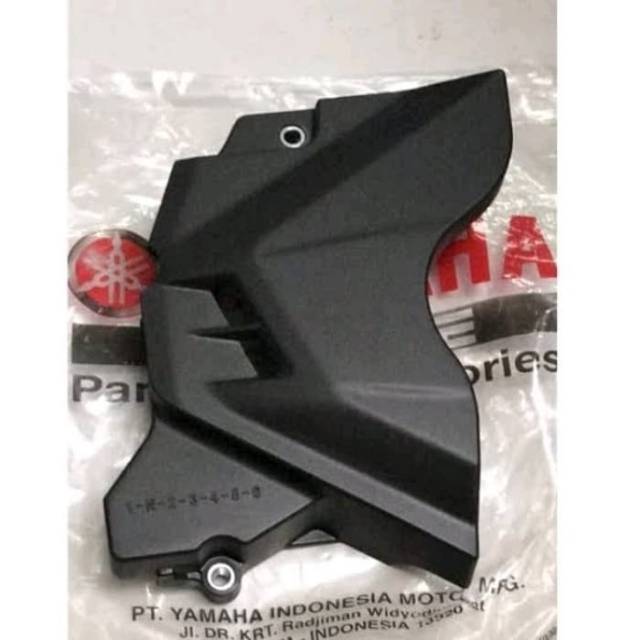 aTUTUP GEAR DEPAN YAMAHA R25 MT25 ORIGINAL YGP 1WD-E5411-00