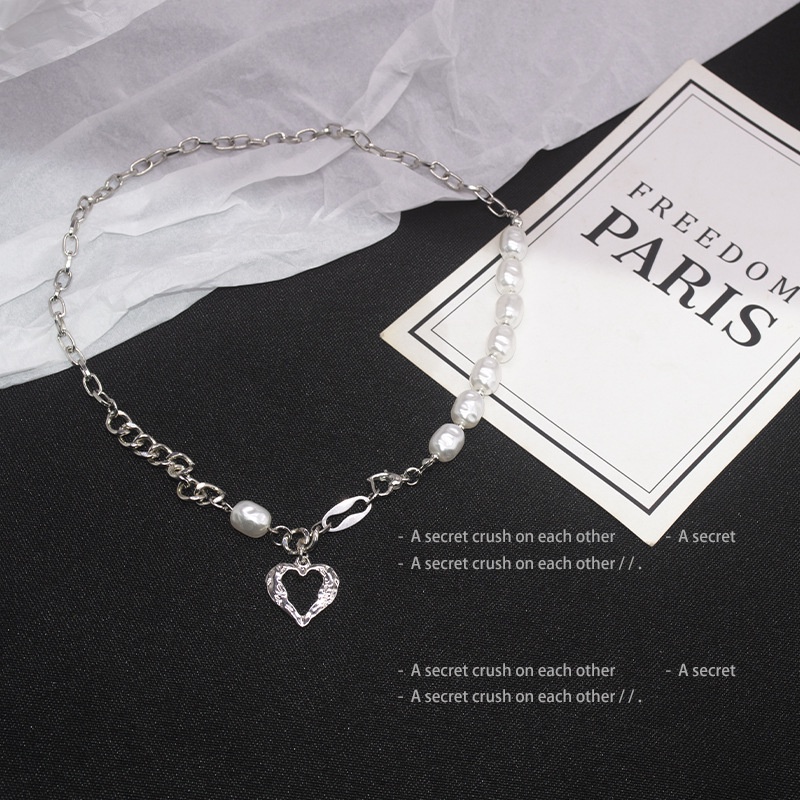 Hollow Love Pearl Stitching Design Necklace Female Trend Clavicle Chain