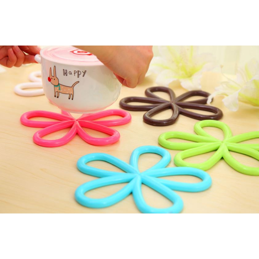 StarHome Tatakan Panci Anti Panas - Tatakan Alas Panci Piring Anti Slip - Flower Shape Hot Pad