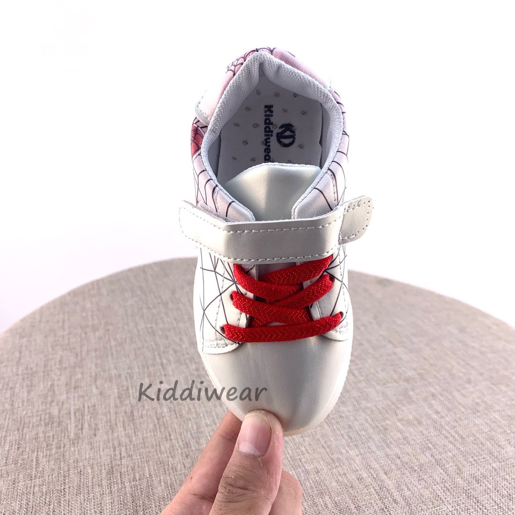 (Kiddiwear) Sepatu anak Led MBK68