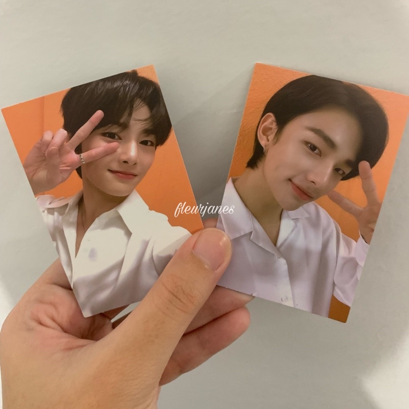 [READY] PC Stray Kids Go Live Double Side Orange Hyunjin IN
