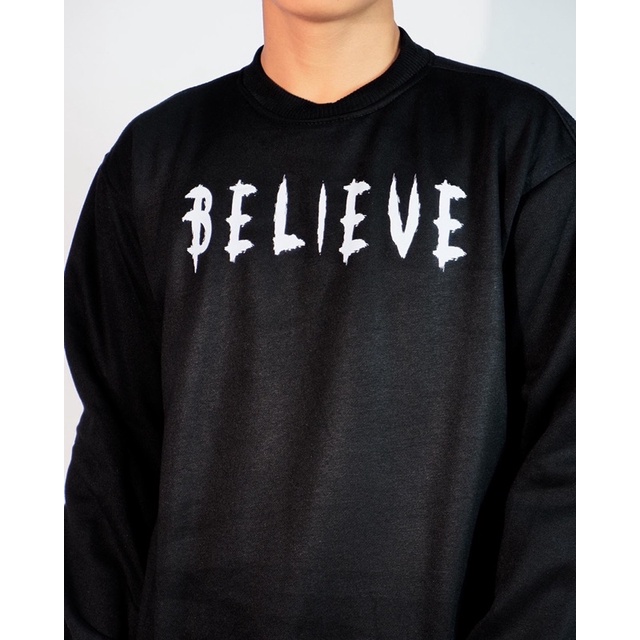 Crewneck Sweater Believe MTL