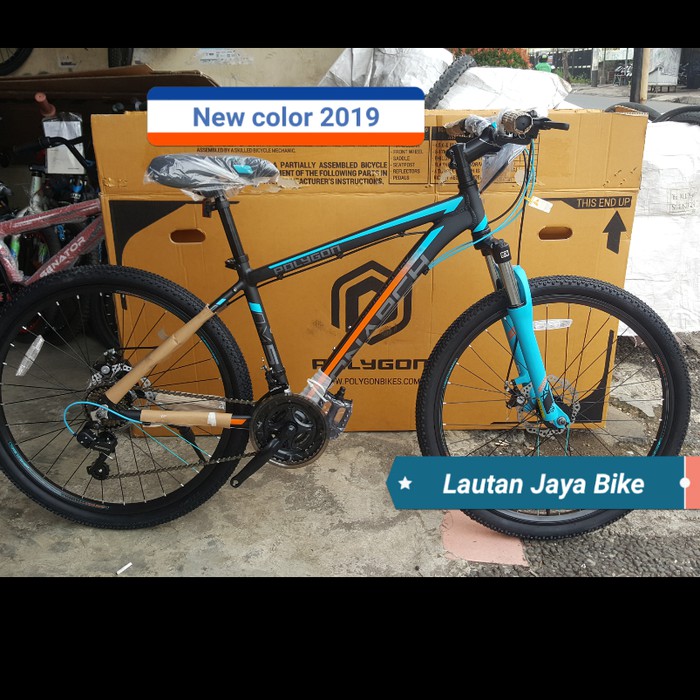 Sepeda 26 Mtb Polygon Monarch 5.0 Fork SUNTOUR New Color