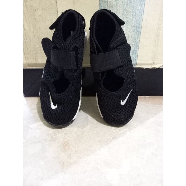 nike air rift kids anak second preloved no adidas onitsuka skechers