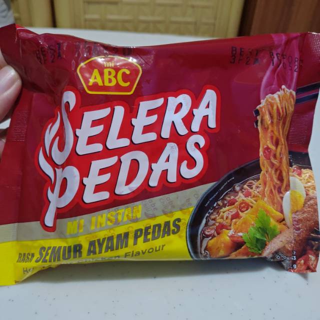 

Selera pedas rasa SEMUR AYAM PEDAS