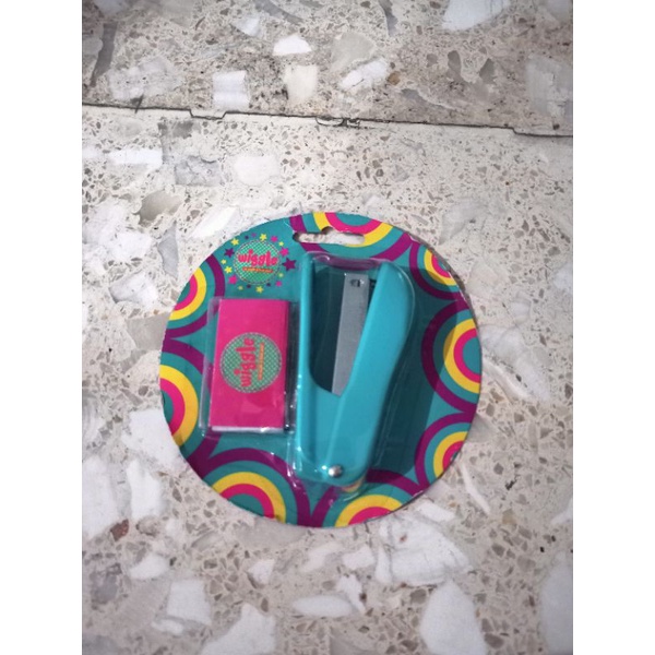 

Wiggle Rainbow Stapler & Refill Set