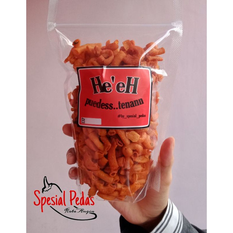 

MAKARONI PEDAS DAUN JERUK PURUT - Camilan Pedas Nganjuk 150 gr