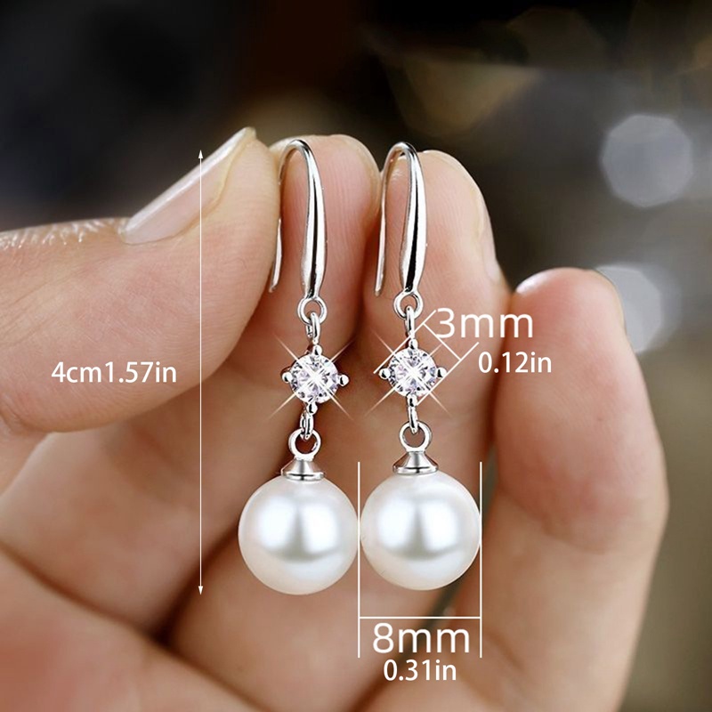 Anting Juntai Bentuk Bulat Aksen Mutiara Imitasi Warna Silver Untuk Wanita