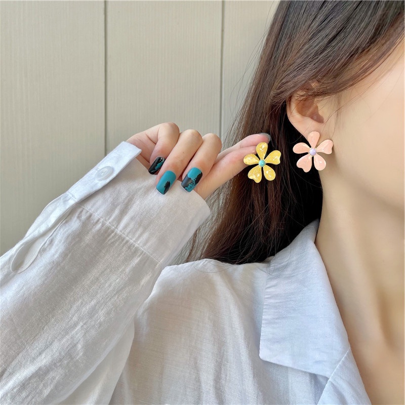 Anting Desain Bunga Opal Gaya Korea Untuk Wanita