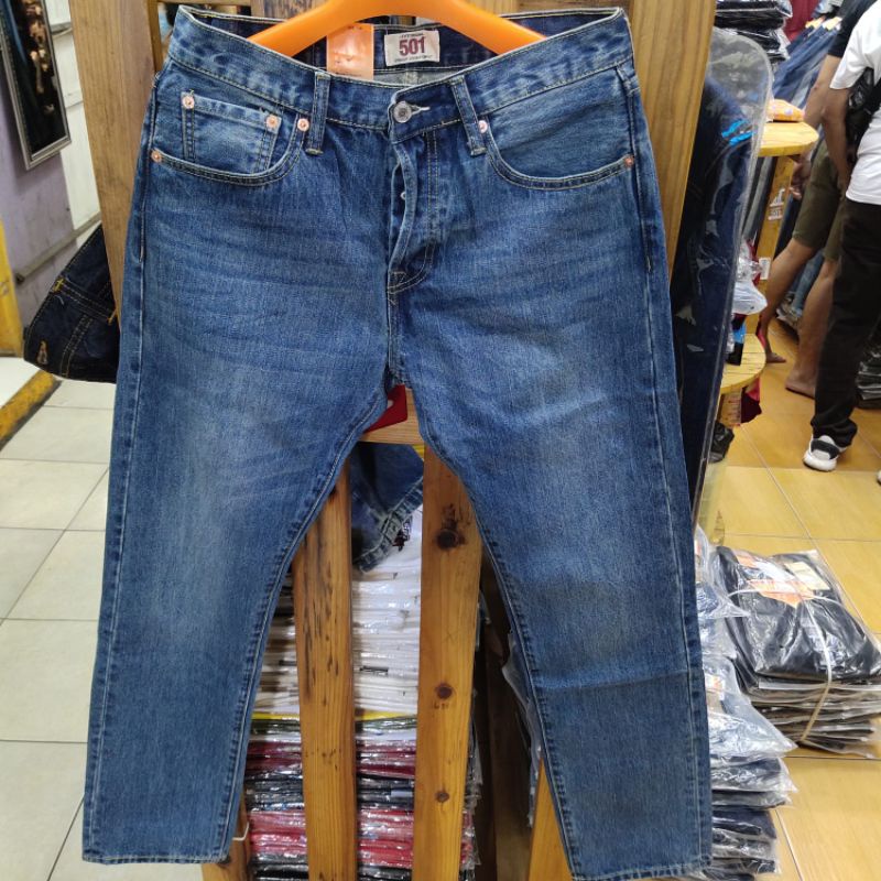 Celana panjang jean pria reguler / Celana jean pria standar import original