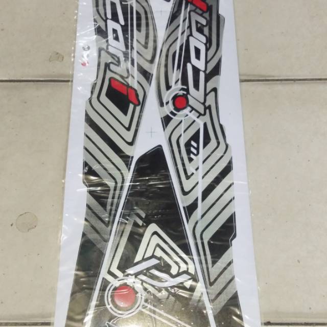 Lis Striping Beat F1