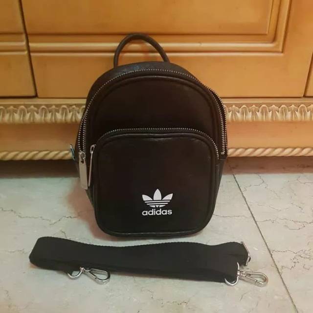 Adidas sling bag