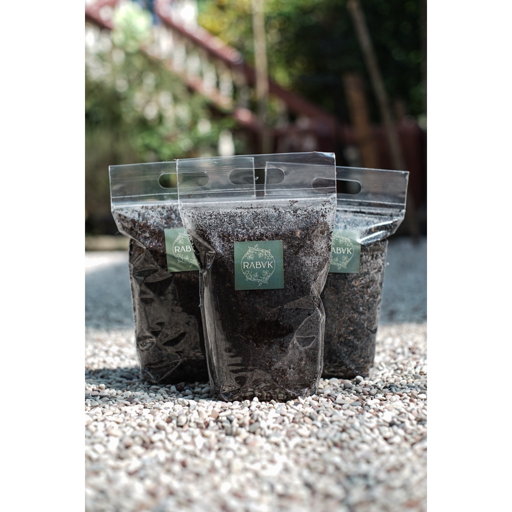 Humus Daun RABUK Media Tanam dijamin subur 1kg