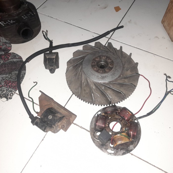 {duniastore} pengapian set vespa excel Limited